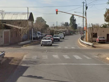 Un colombiano intentó robar una moto, el dueño se resistió y podría ser deportado Un colombiano intentó robar una moto, el dueño se resistió y podría ser deportado