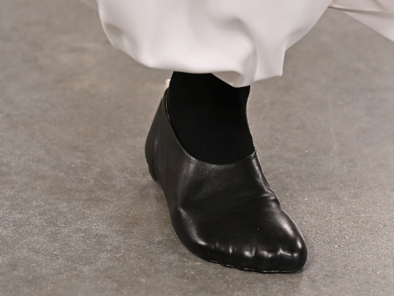 Zapatos que no parecen zapatos, la moda más rara de la temporada Zapatos que no parecen zapatos, la moda más rara de la temporada