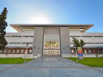 Clínicas en crisis: OSP analiza una propuesta de aumento, pero no sabe si llegará a lo que piden Clínicas en crisis: OSP analiza una propuesta de aumento, pero no sabe si llegará a lo que piden