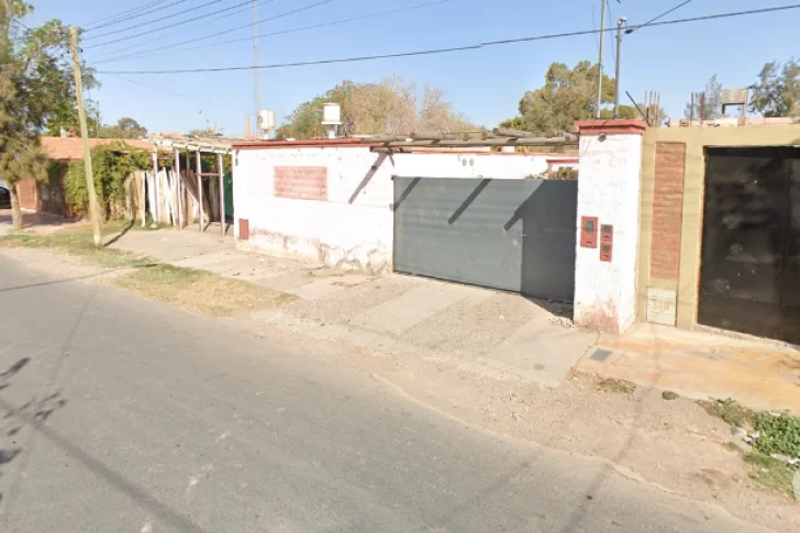 Dormía en un hotel alojamiento de Capital y se despertó con su habitación en llamas