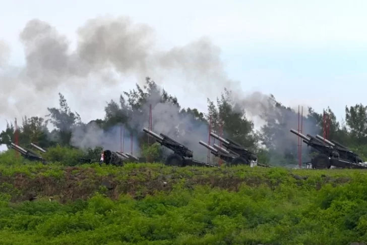 Taiwán inició un simulacro de defensa con fuego en el sexto día de maniobras militares chinas
