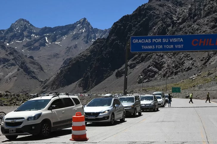 El Paso Cristo Redentor, que une Mendoza con Chile, comienza a operar las 24 horas