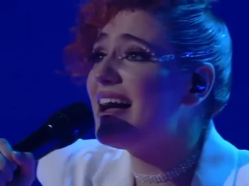 Emi Soler la rompió en La Voz, pero tuvo que despedirse del certamen