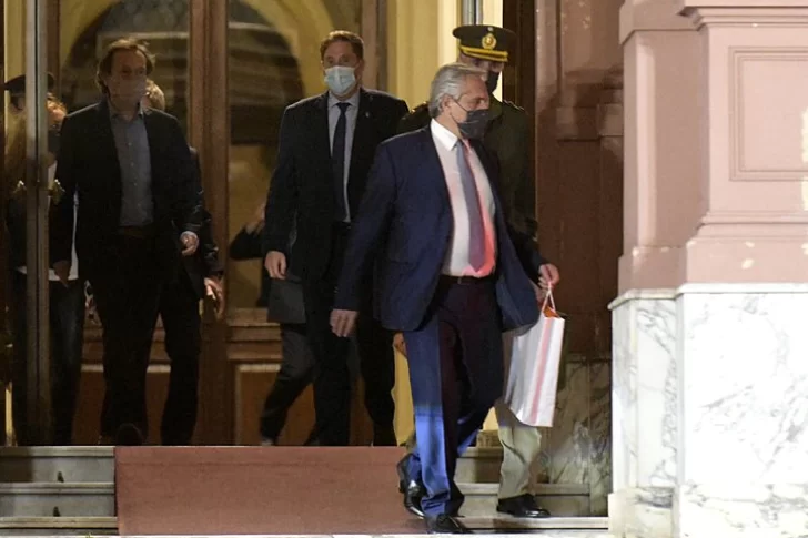 Manzur es el nuevo jefe de Gabinete y Cafiero se queda con la Cancillería