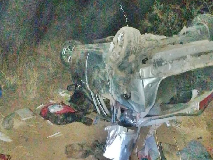 Sanjuaninos volcaron en La Rioja: dieron varios tumbos, pero sufrieron lesiones leves