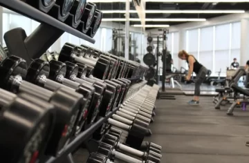 El indignante mensaje que el dueño de un gimnasio le mandó por error a una clienta