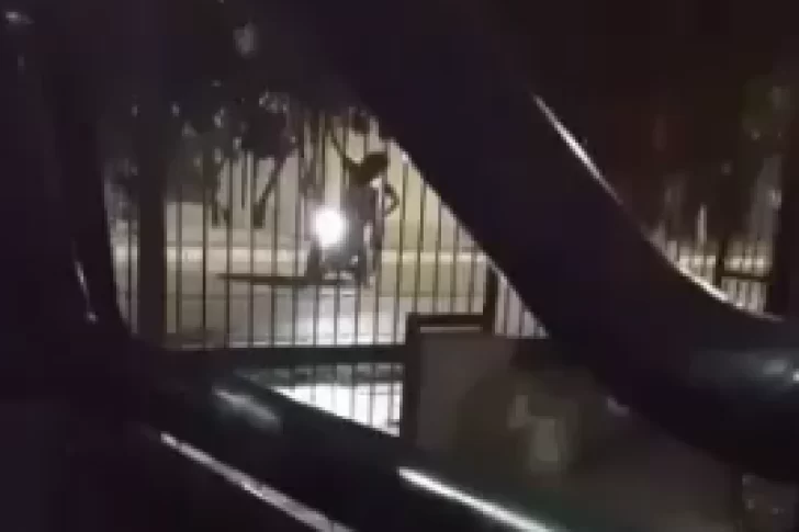 [VIDEO] El momento del primer ataque con tiros a la casa de los hermanos Leguiza