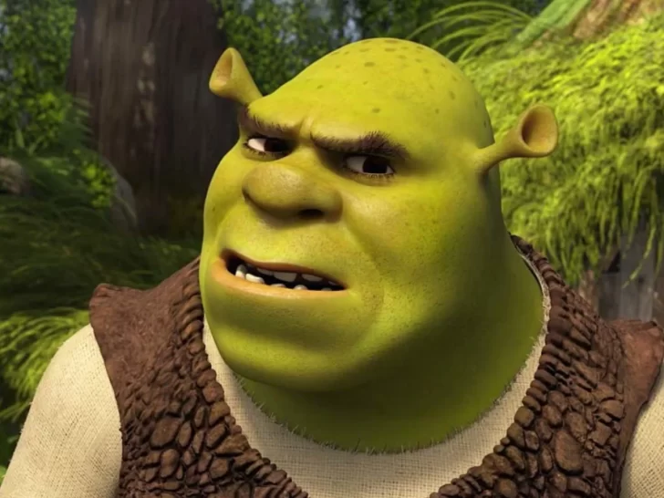 Ingenio: empleados de un supermercado crearon un mural de Shrek con verduras