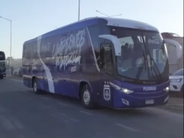 [VIDEO] Así llegaba la Selección Argentina al Estadio San Juan del Bicentenario