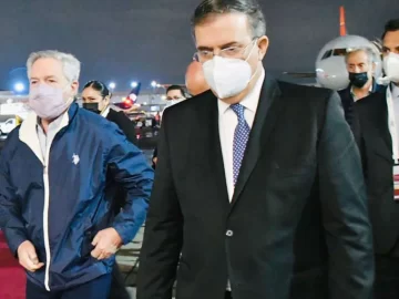 Solá viajó a México como canciller y allí se enteró que lo reemplazará Cafiero Solá viajó a México como canciller y allí se enteró que lo reemplazará Cafiero