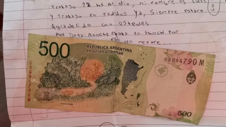 Salvó al delivery de que le robara la moto y él le agradeció con una emotiva carta Salvó al delivery de que le robara la moto y él le agradeció con una emotiva carta