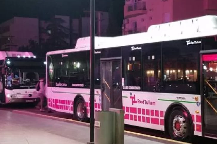 Dos accidentes de tránsito que involucraron a colectivos dejaron 4 personas hospitalizadas