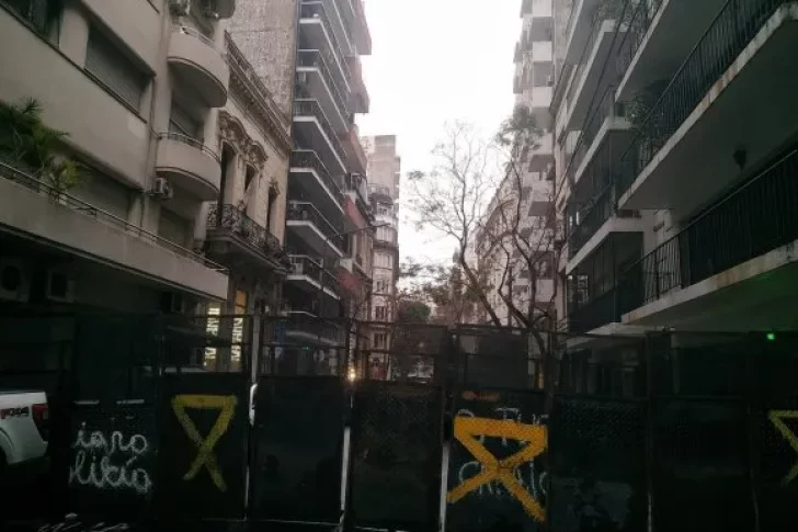 Vallaron los alrededores de la casa de Cristina Kirchner en Recoleta
