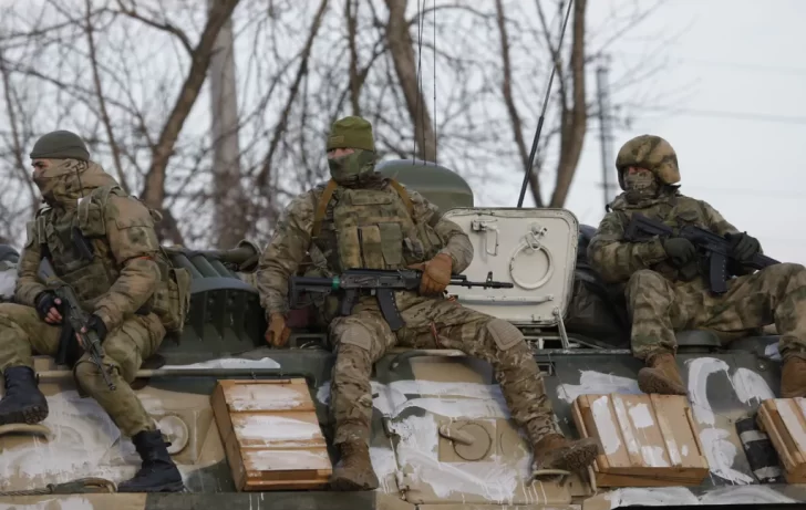 Al menos 11 muertos en un atentado en campo militar ruso cerca de la frontera con Ucrania Al menos 11 muertos en un atentado en campo militar ruso cerca de la frontera con Ucrania