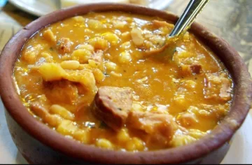 La receta del locro criollo argentino: paso a paso de un clásico