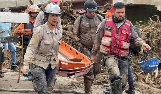 Tragedia: un deslave dejó al menos 25 muertos y 52 desaparecidos