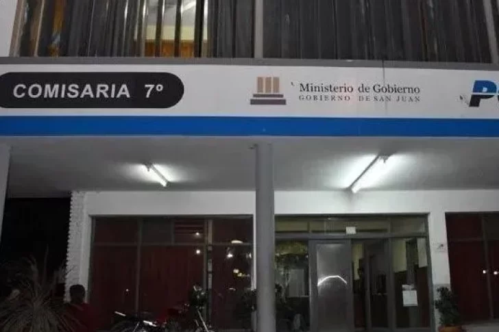 Una beba cayó a un fuentón con agua hirviendo, no la llevaron al hospital y murió