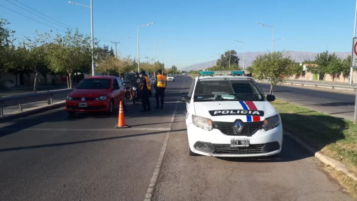 Con unos 600 efectivos comenzó el operativo de seguridad preventivo por las fiestas
