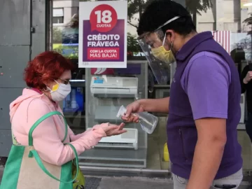 El Gobierno anunció la flexibilización de los protocolos sanitarios El Gobierno anunció la flexibilización de los protocolos sanitarios