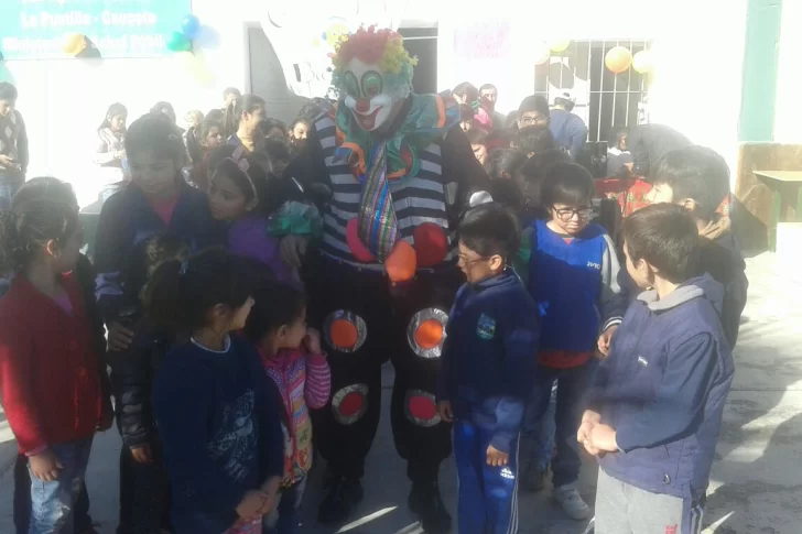 Radio Sarmiento festejó el Día del Niño junto a 200 chicos
