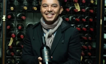 Vino con aroma a muñeco: Marcelo Gallardo presentó su blend de Norton Vino con aroma a muñeco: Marcelo Gallardo presentó su blend de Norton