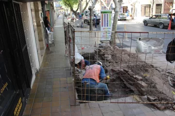 Quejas de comerciantes y transeúntes