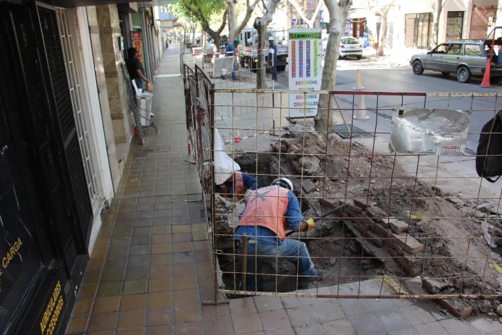 Quejas de comerciantes y transeúntes Quejas de comerciantes y transeúntes