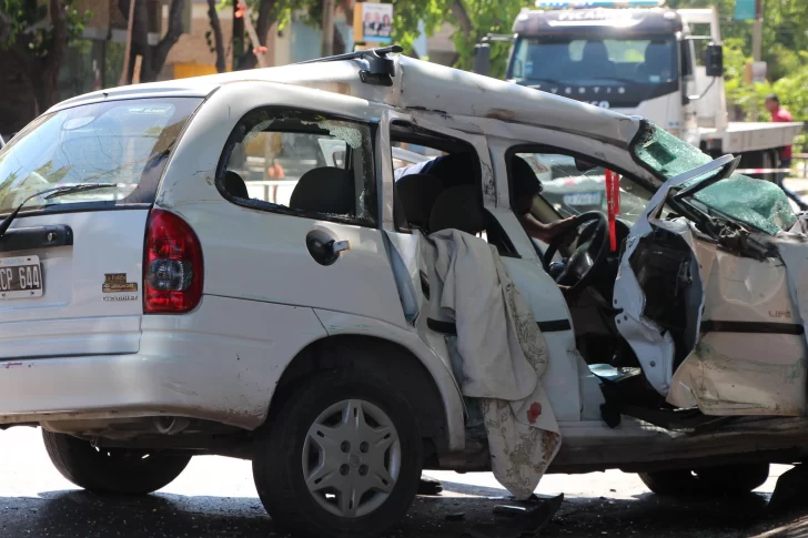 Identificaron a la mujer fallecida en el choque entre un auto y un colectivo