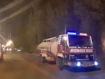 Sintió olor a quemado, vio que su comedor se incendiaba y escapó: perdió todo