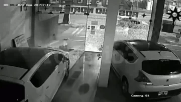 Esperaba el colectivo, quedó en medio de una balacera, se asustó y murió de un infarto Esperaba el colectivo, quedó en medio de una balacera, se asustó y murió de un infarto