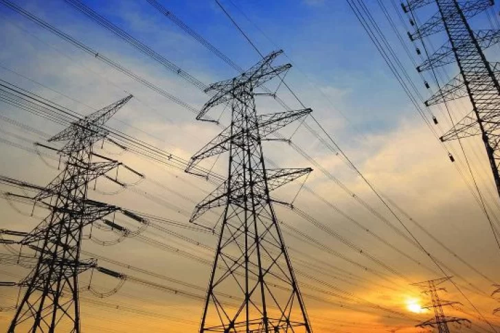 La demanda de energía eléctrica cayó 8% en San Juan durante marzo