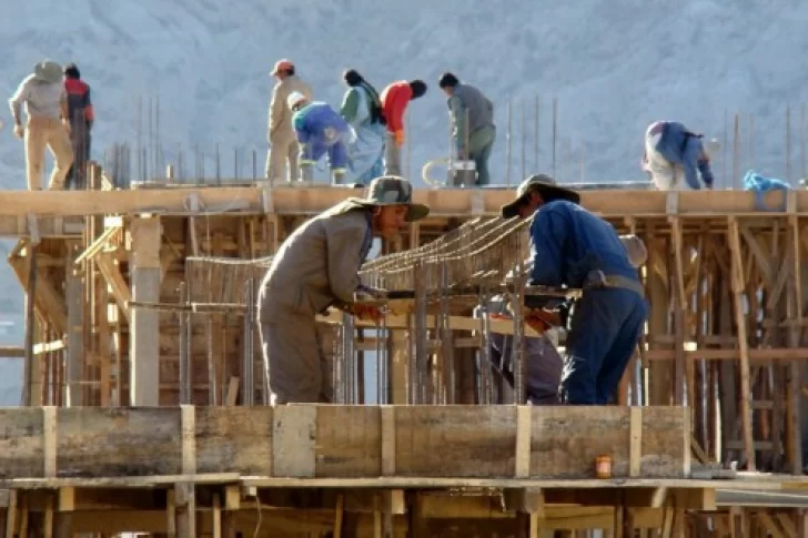Paritarias en la construcción: cuánto aumentarán en agosto los salarios