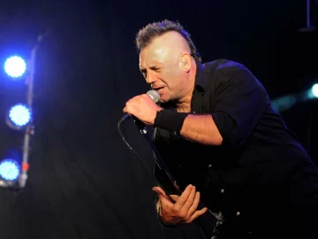 El metal local está de duelo