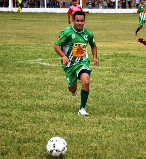 Tras una desafortunada jugada un jugador de Árbol Verde de Jáchal lucha por su vida Tras una desafortunada jugada un jugador de Árbol Verde de Jáchal lucha por su vida