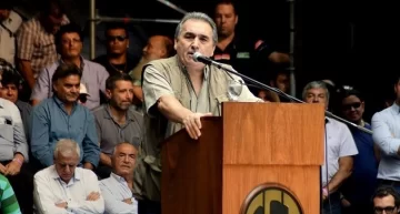 Sorpresiva renuncia de Juan Carlos Schmid en la CGT Sorpresiva renuncia de Juan Carlos Schmid en la CGT