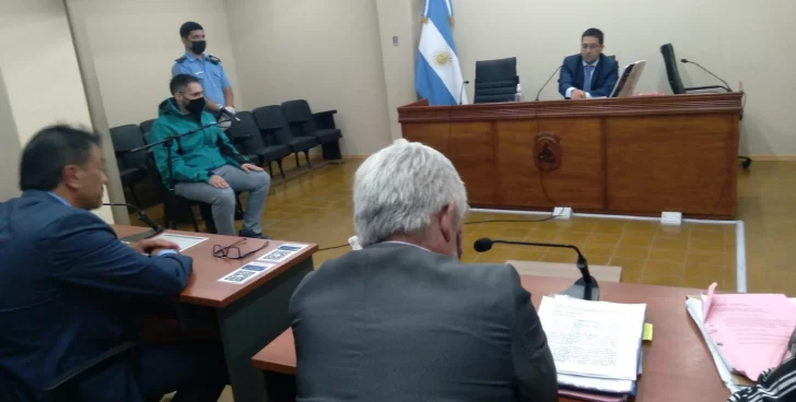 El Federal acusado de poseer pornografía infantil reconoció su culpa pero no irá preso El Federal acusado de poseer pornografía infantil reconoció su culpa pero no irá preso