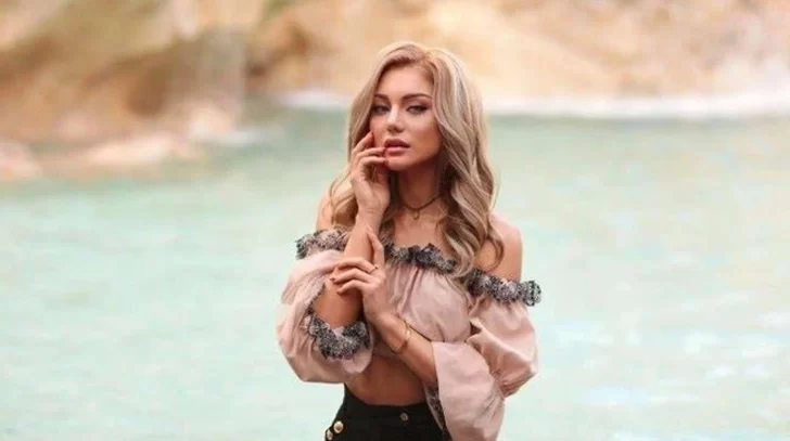 La modelo que llamó psicópata a Vladimir Putin apareció muerta dentro de una valija La modelo que llamó psicópata a Vladimir Putin apareció muerta dentro de una valija