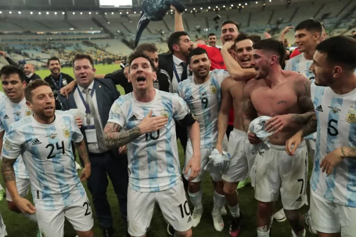 Un cordobés se tatuó el listado completo de los jugadores de la selección campeones de América