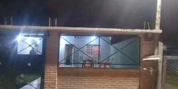 Mataron a un hombre junto a su hijo y después se sacaron selfies con los cadáveres Mataron a un hombre junto a su hijo y después se sacaron selfies con los cadáveres