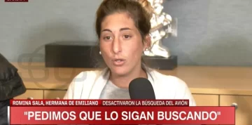 La hermana de Sala en Cardiff: “Siento que Emiliano está vivo, pido que no paren la búsqueda” La hermana de Sala en Cardiff: “Siento que Emiliano está vivo, pido que no paren la búsqueda”