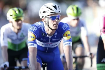 “Hice un estúpido gesto, pero no la toqué”, dijo el ciclista belga al pedir perdón “Hice un estúpido gesto, pero no la toqué”, dijo el ciclista belga al pedir perdón