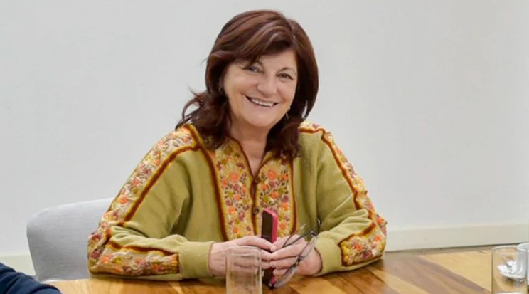 “Kelly” Olmos se mostró a favor de la reducción de la jornada laboral “Kelly” Olmos se mostró a favor de la reducción de la jornada laboral