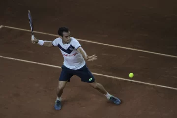 Kicker: “Jarry saca como una mula” Kicker: “Jarry saca como una mula”