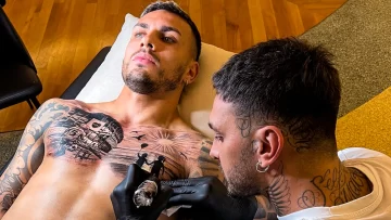La Bombonera en el pecho: el nuevo tatuaje de Leandro Paredes La Bombonera en el pecho: el nuevo tatuaje de Leandro Paredes