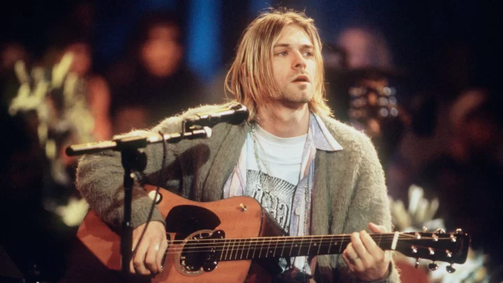 Un australiano pagó una cifra millonaria por la guitarra que usó Cobain en el MTV Unplugged