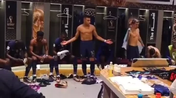 Se filtró el video de Kylian Mbappé en el entretiempo de la final con la Argentina: gritos, bronca e insultos Se filtró el video de Kylian Mbappé en el entretiempo de la final con la Argentina: gritos, bronca e insultos
