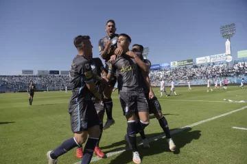 Atlético Tucumán venció a Argentinos Juniors y volvió a la victoria tras seis partidos Atlético Tucumán venció a Argentinos Juniors y volvió a la victoria tras seis partidos