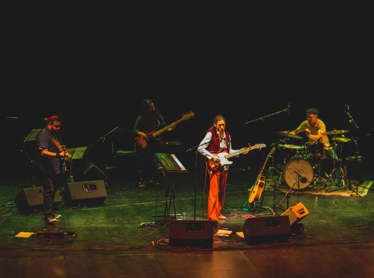 Cuerdas vibrantes de sonidos Cuerdas vibrantes de sonidos