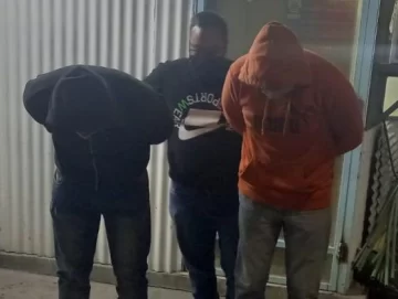 [VIDEO DEL ROBO] Detuvieron a dos delincuentes que asaltaron a punta de pistola