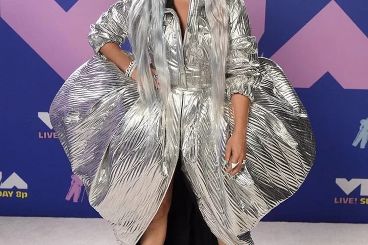 Los looks anti coronavirus de Lady Gaga en los Video Music Awards